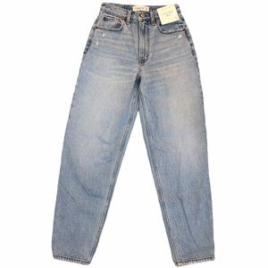 NWT Abercombie Ultra High Rise Jeans